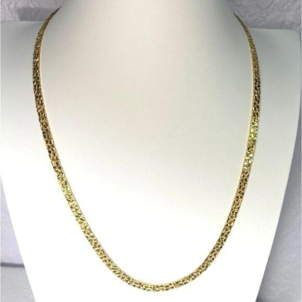 Vintage Unisex Chain Necklace Nugget Textured Fold over Clasp Gold Tone 24